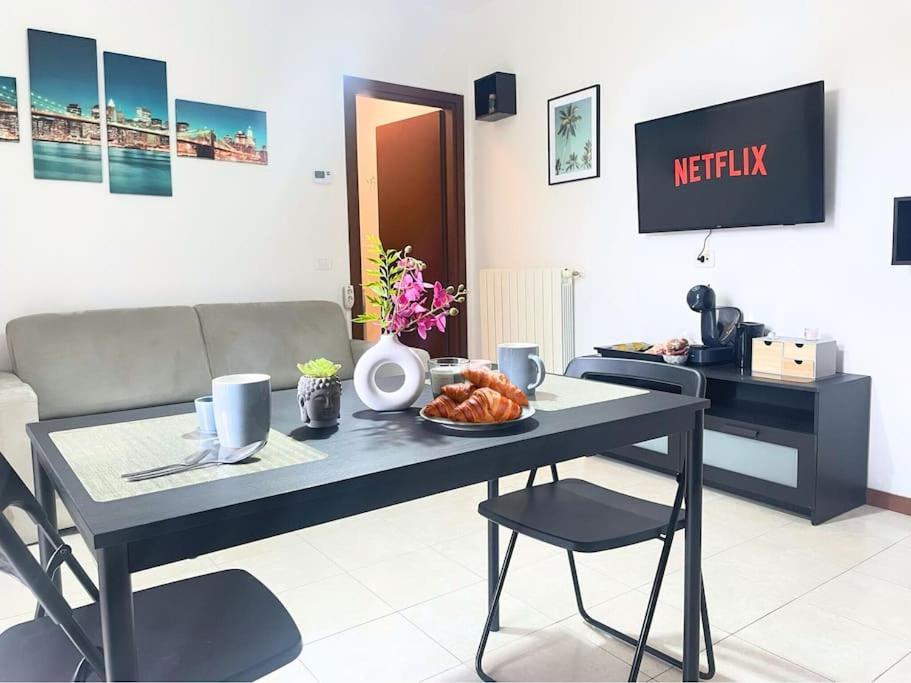 S&n Apartment